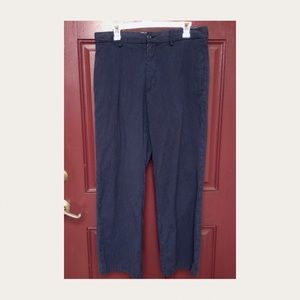 GAP Khakis Relaxed Fit Men’s Pans 32/30